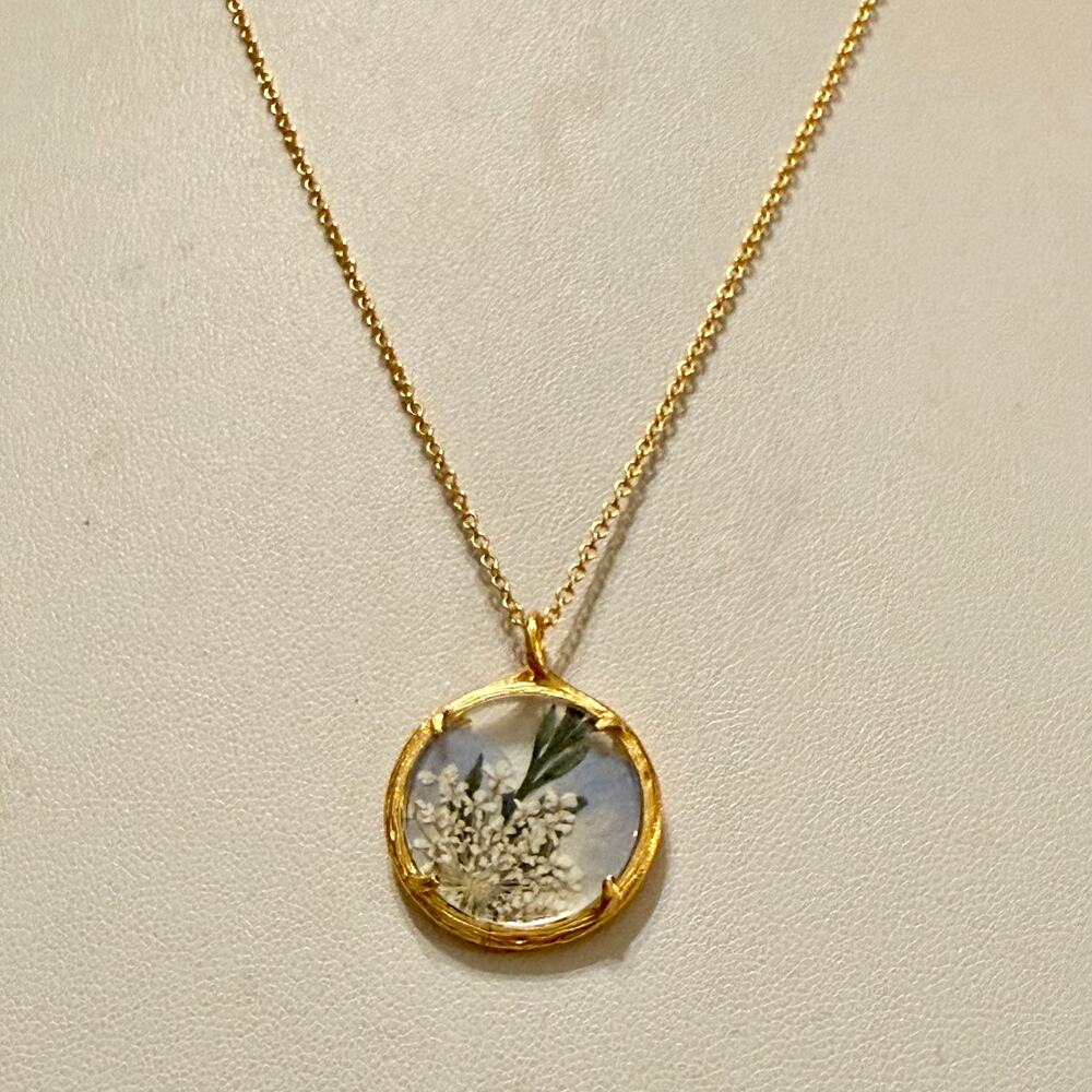 Catherine Weitzman Gold Plated Botanical "Solstice" Necklace - Picture 7 of 8